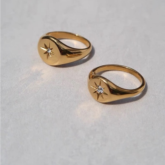 North Star signet ring, gold signet ring, gold stacking ring, gold ring - Picture 6 of 6